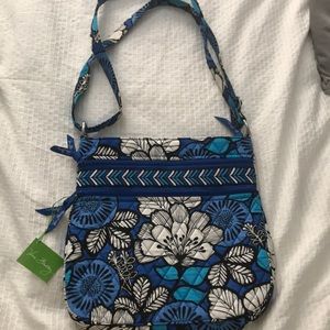 NWT Vera Bradley - Triple Zip Hipster Blue Bayou
